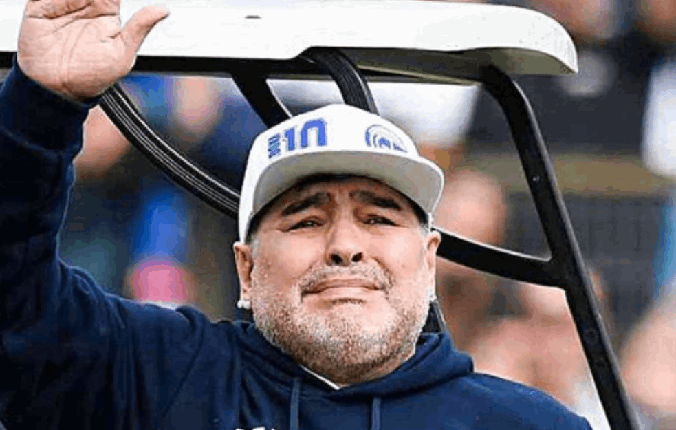 ARGENTINA U ŠOKU: Zašto je <span style='color:red;'><b>MARADONA</b></span> izbacio SUPRUGU I ĆERKE IZ TESTAMENTA!? 